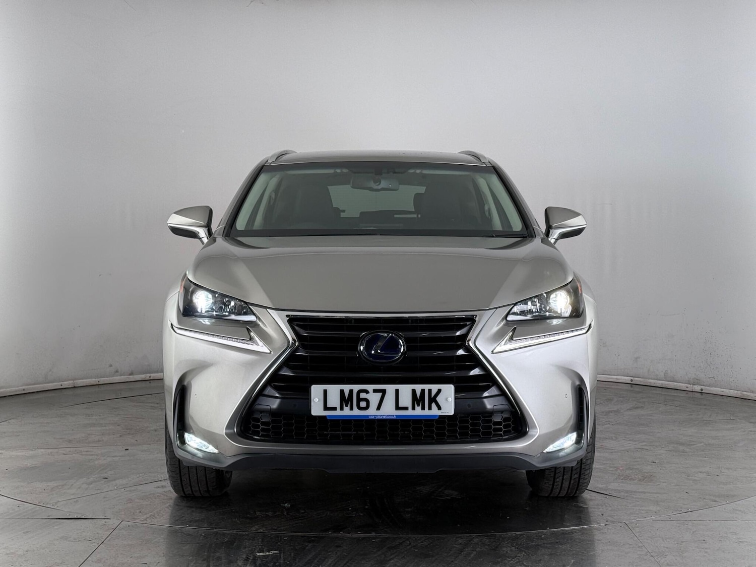 Used Lexus NX 2017 for sale - 77769870: Photo 5