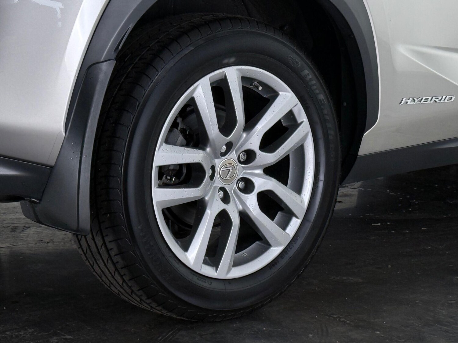 Used Lexus NX 2017 for sale - 77769870: Photo 8