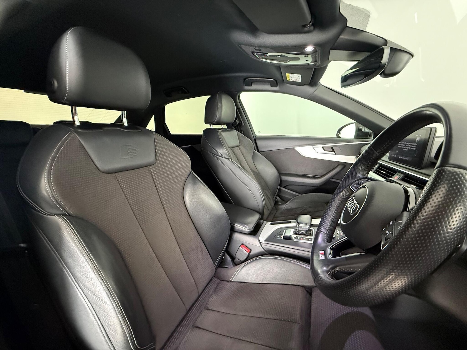 Used Audi A4 2017 for sale - 77182394: Photo 11