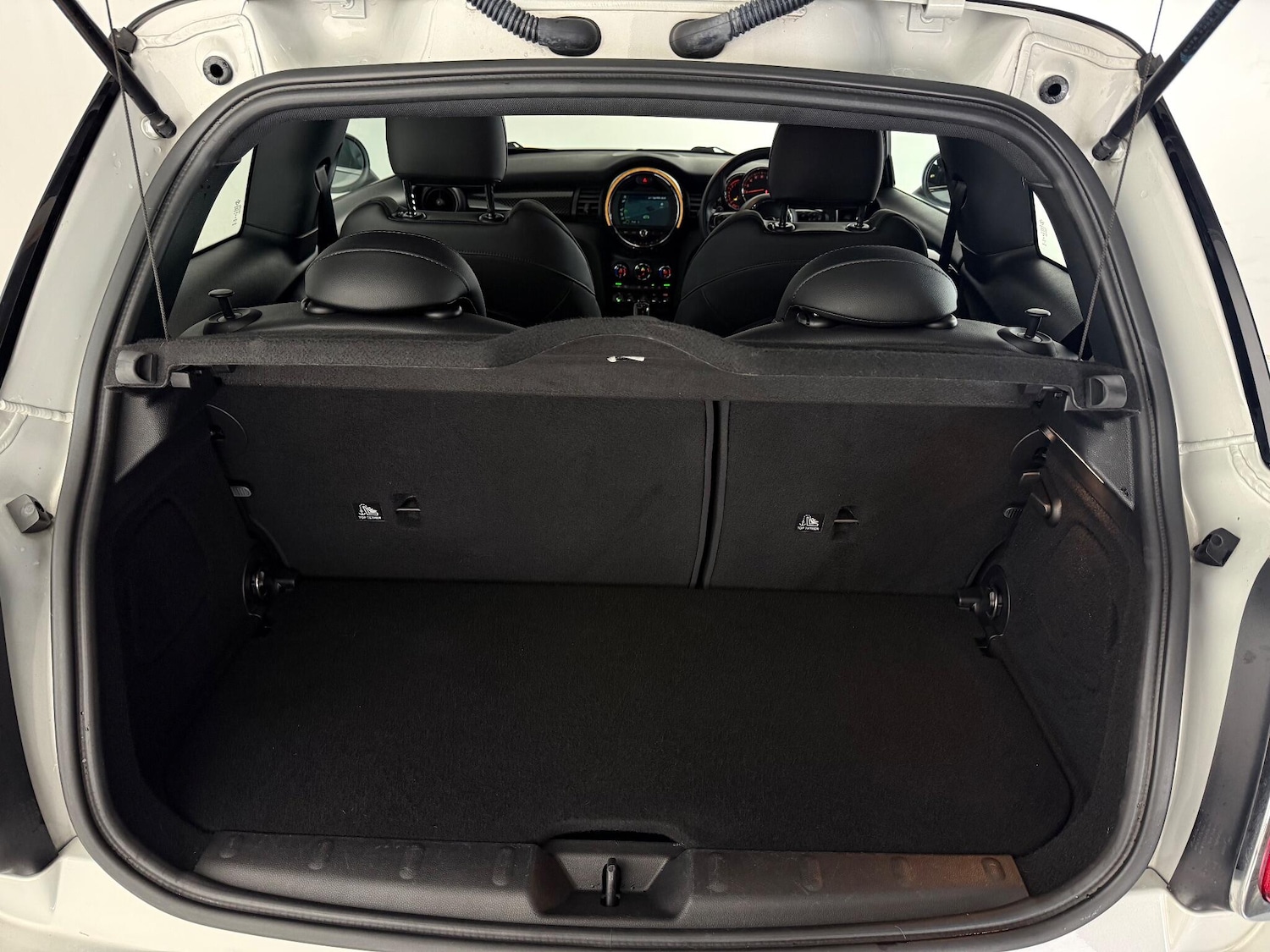 Used MINI Hatch 2019 for sale - 77182646: Photo 9