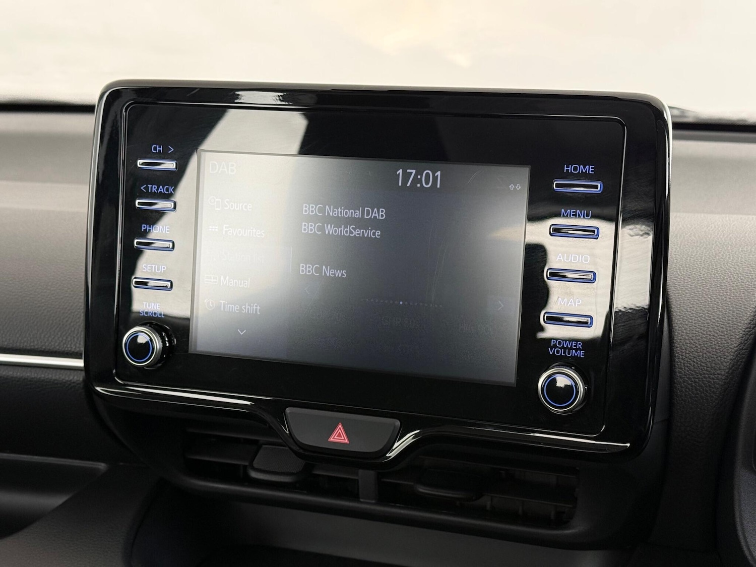 Used Toyota Yaris 2022 for sale - 77246835: Photo 23