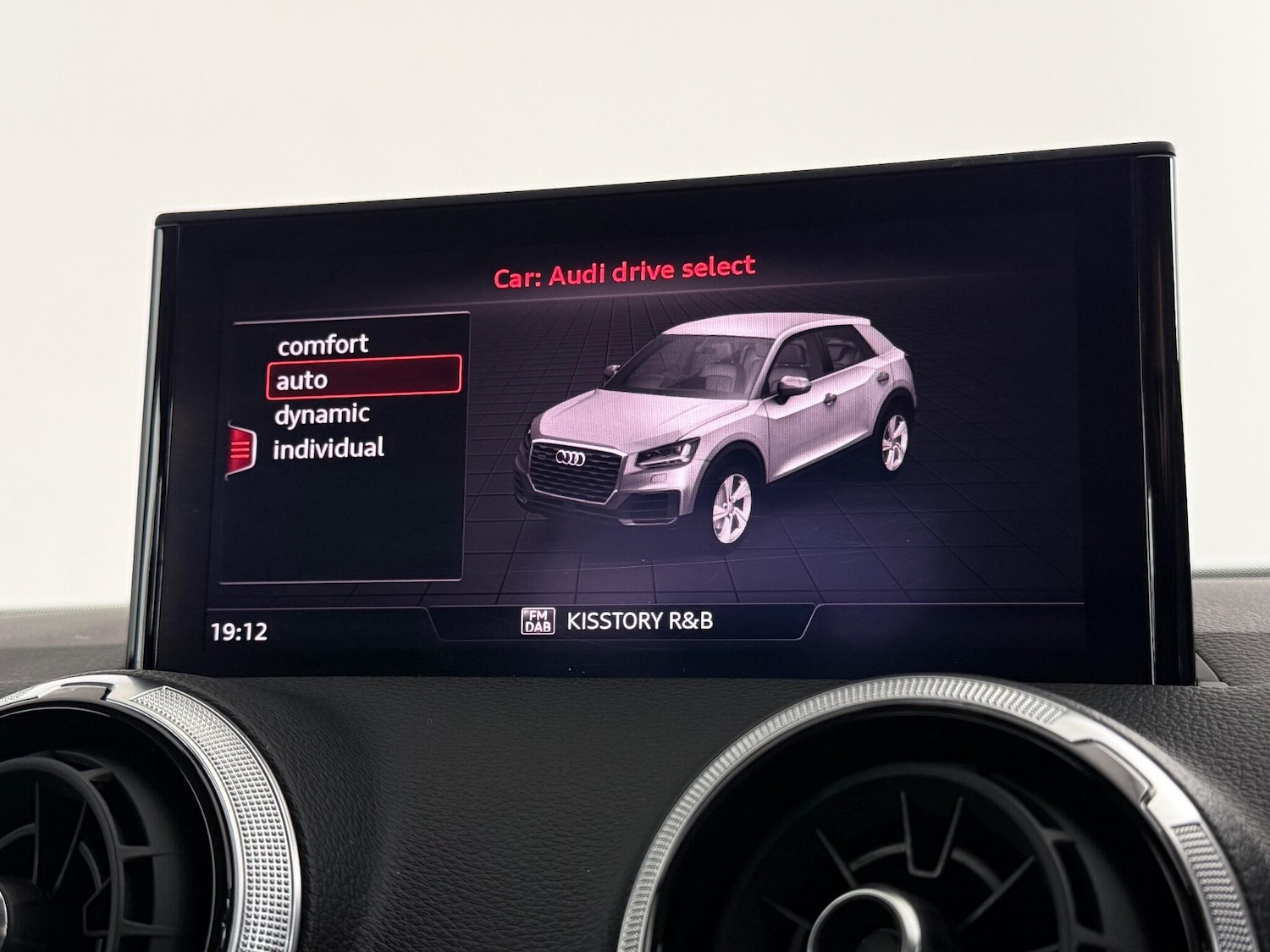 Used Audi Q2 2022 for sale - 76467171: Photo 31