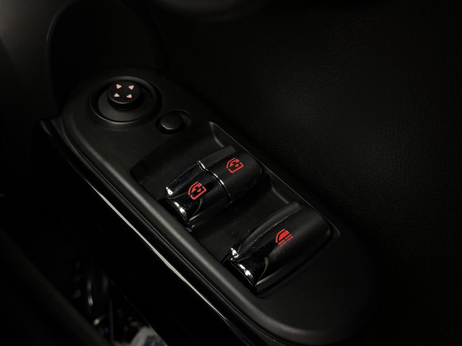 Used MINI Convertible 2017 for sale - 77222517: Photo 27