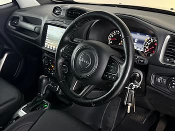 Used Jeep Renegade 2018 for sale - 79590873: Photo