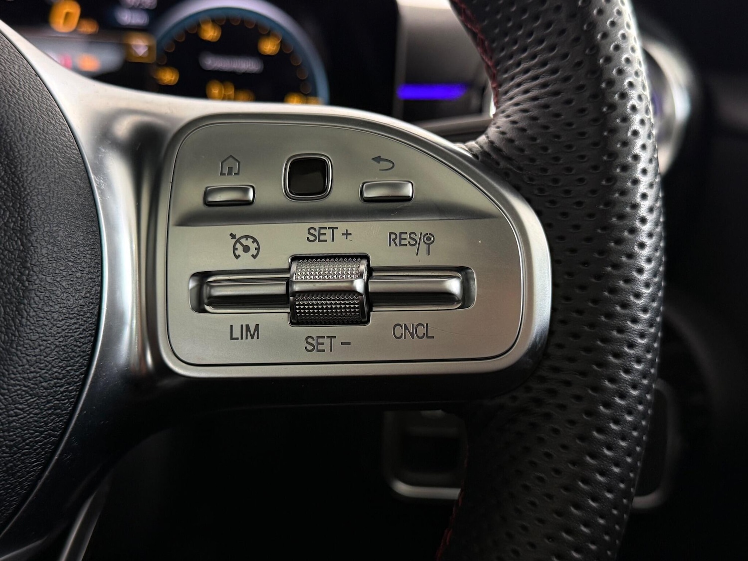 Used Mercedes-Benz A-Class 2019 for sale - 77260092: Photo 20