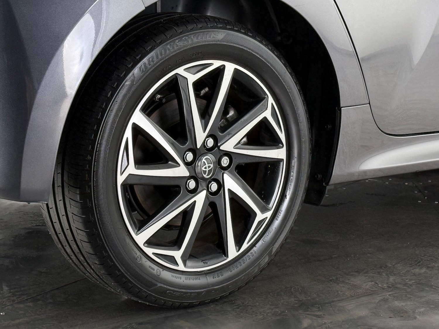 Used Toyota Yaris 2022 for sale - 77182335: Photo 8