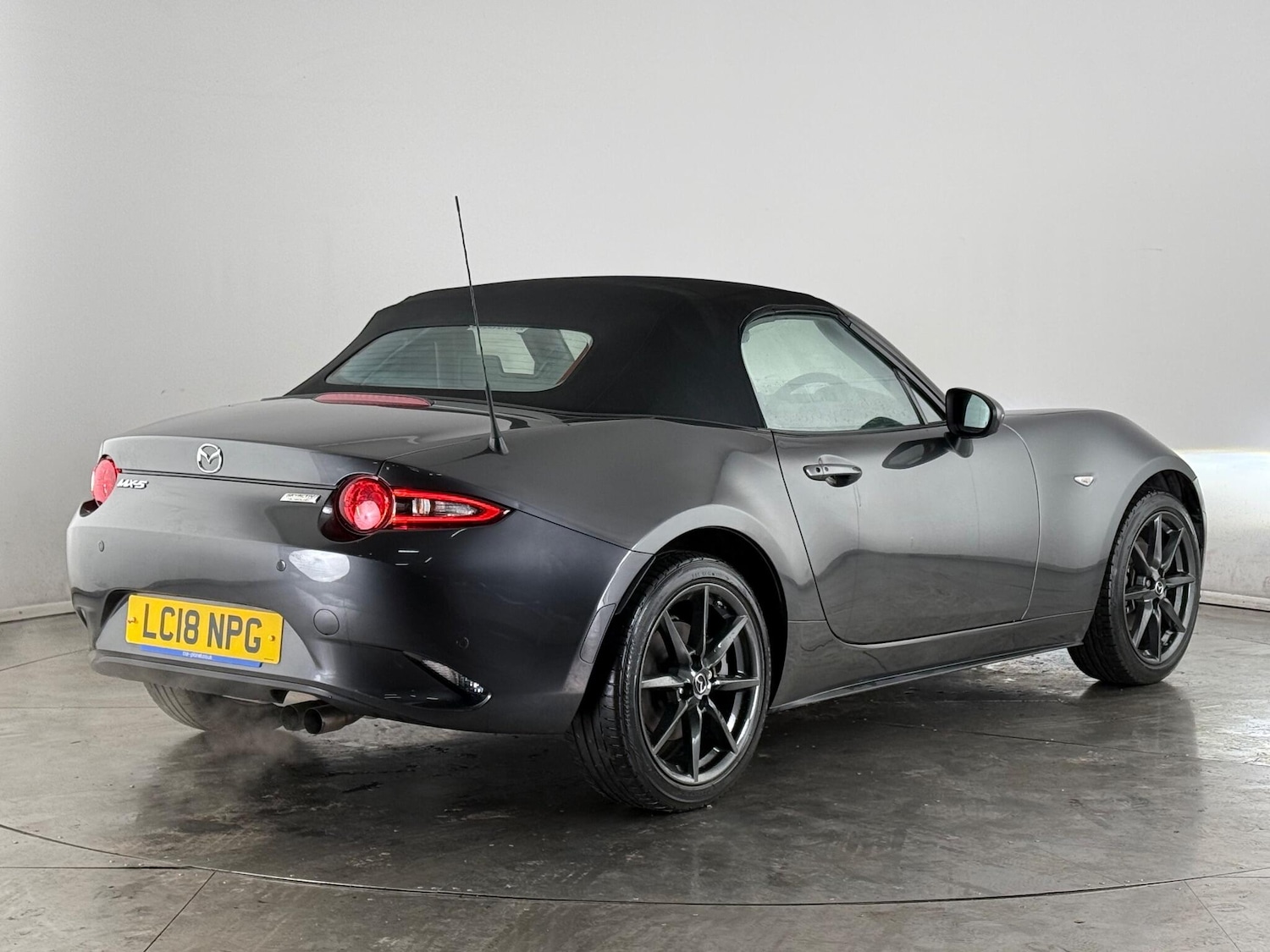 Used Mazda MX-5 2018 for sale - 76772016: Photo 10