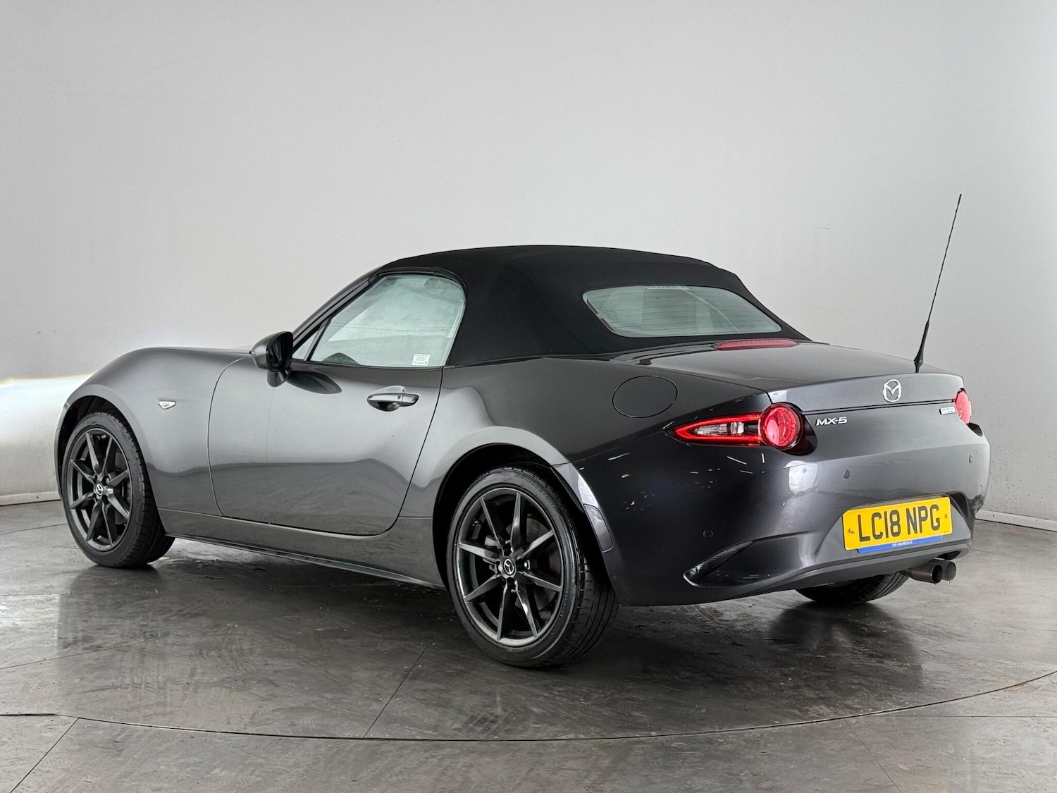 Used Mazda MX-5 2018 for sale - 76772016: Photo 14