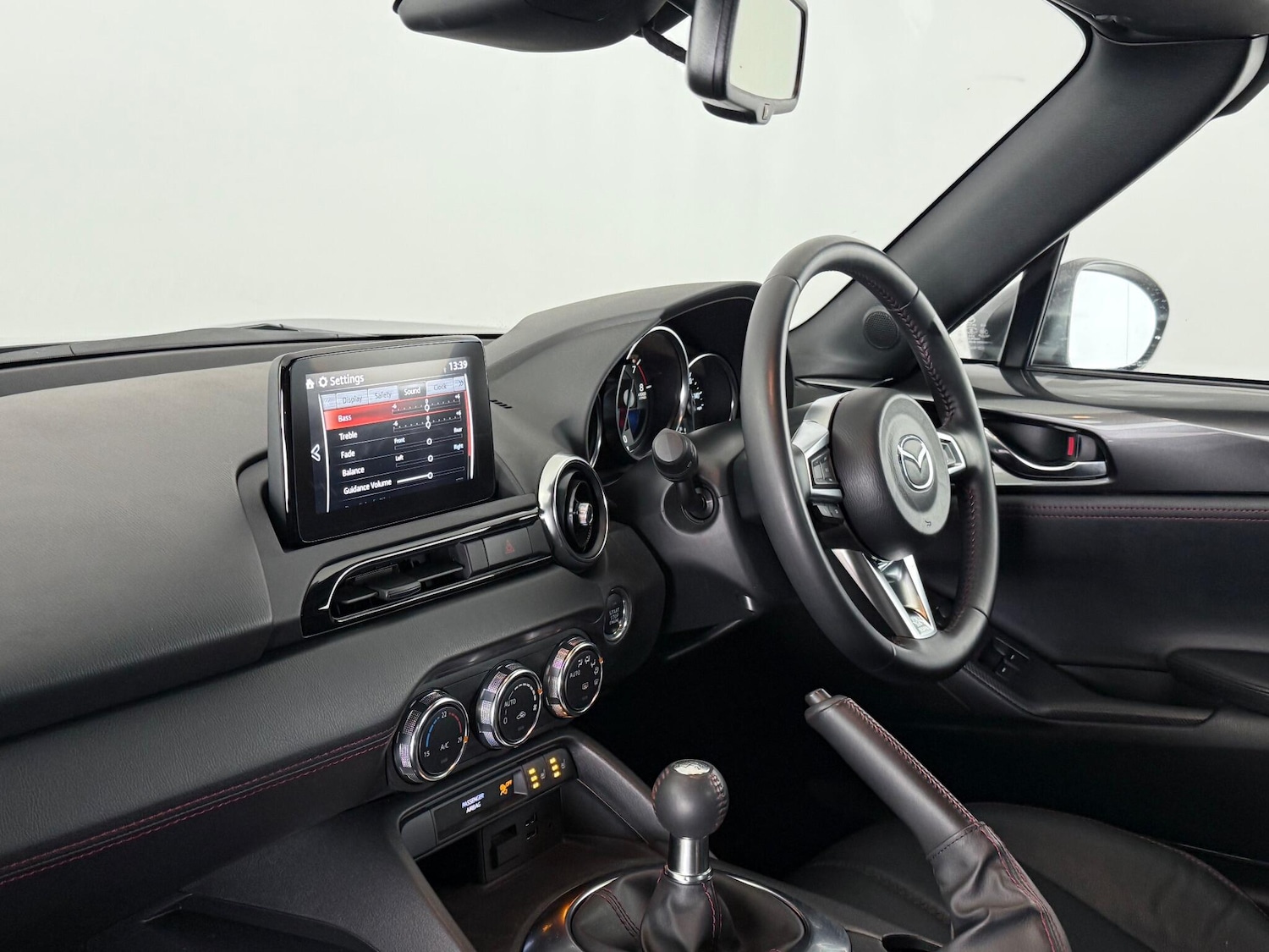 Used Mazda MX-5 2018 for sale - 76772016: Photo 23