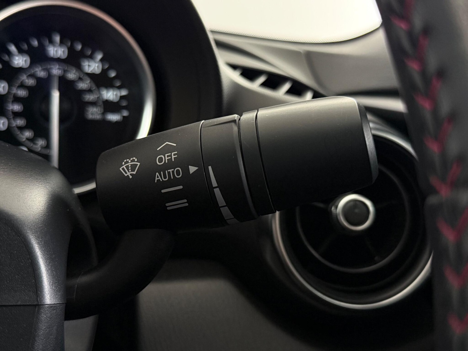 Used Mazda MX-5 2018 for sale - 76772016: Photo 32