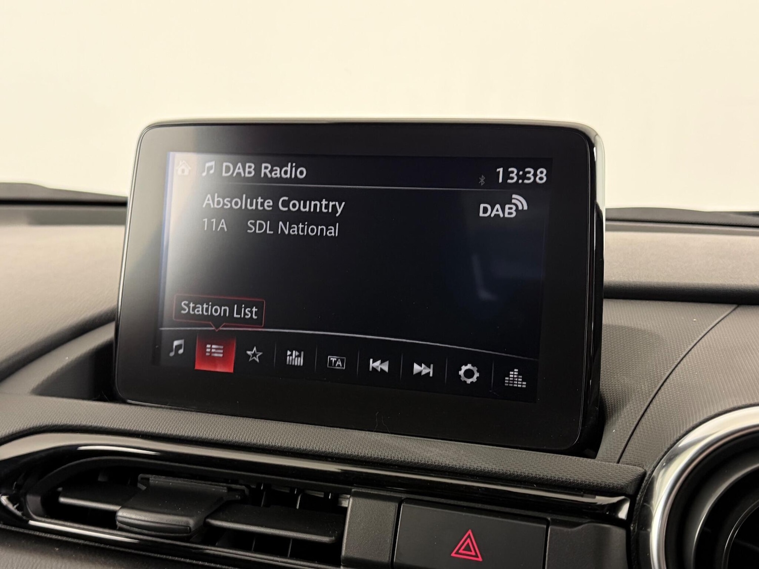 Used Mazda MX-5 2018 for sale - 76772016: Photo 38