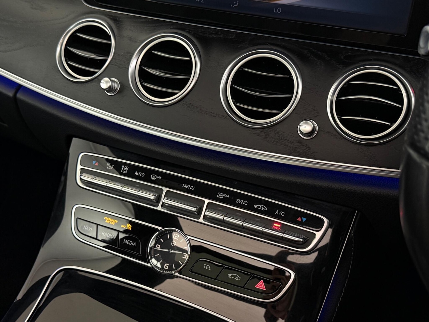 Used Mercedes-Benz E Class 2018 for sale - 77243984: Photo 34