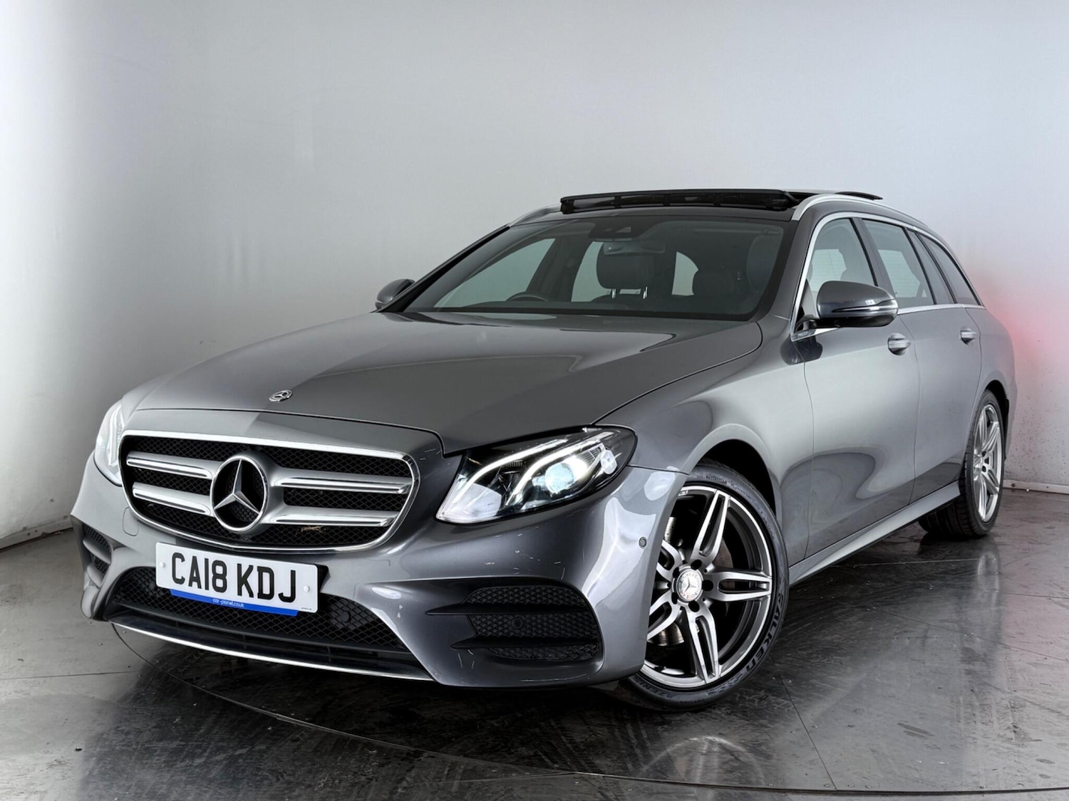 Used Mercedes-Benz E Class 2018 for sale - 77243984: Photo 40