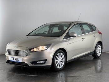Used Ford Focus 2015 for sale - 76728401: Photo