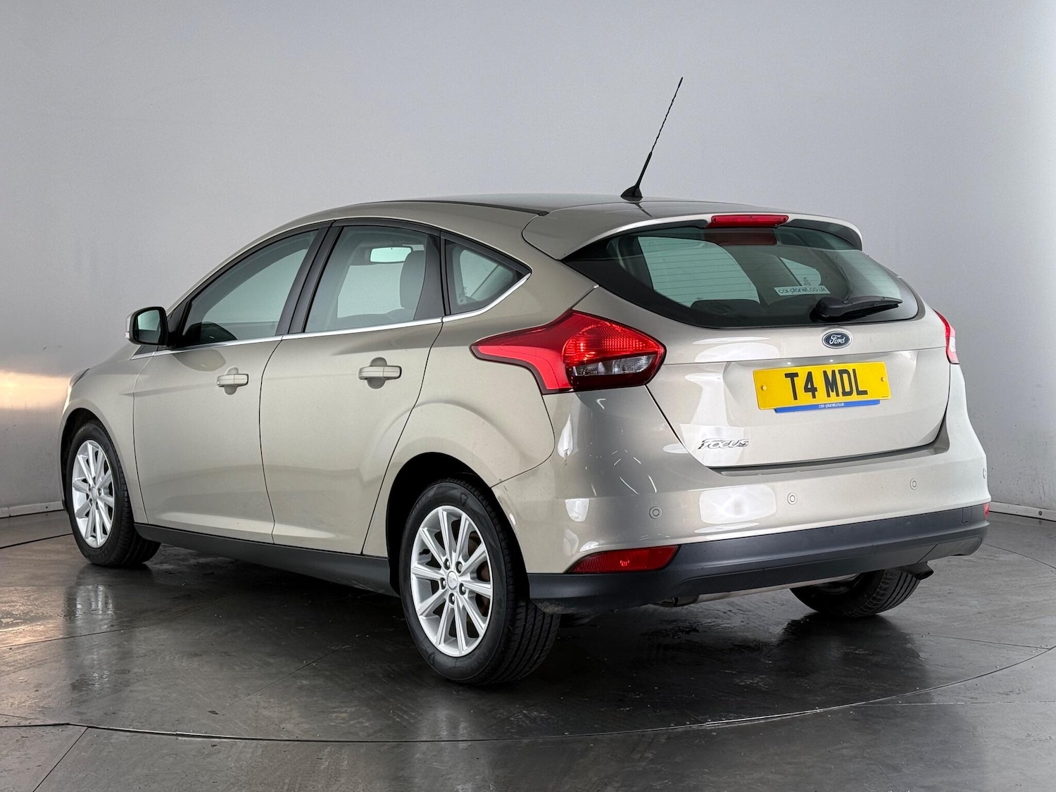 Used Ford Focus for sale - 76728401: Photo 4