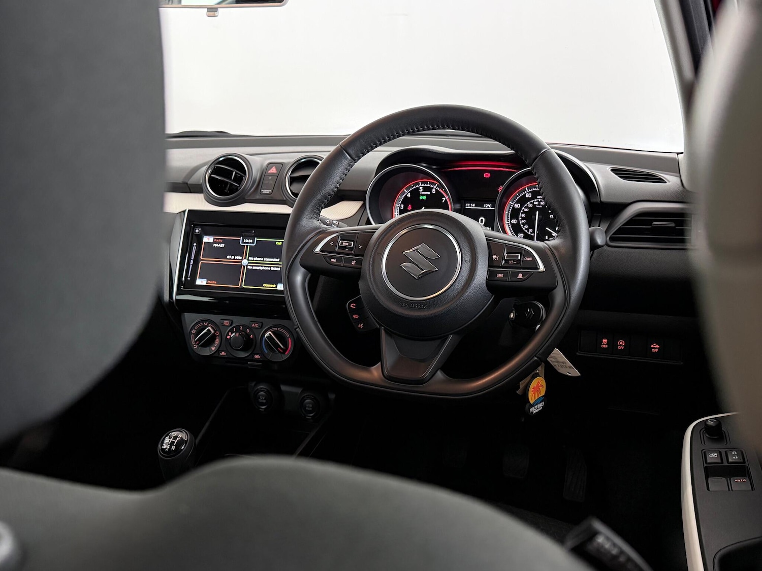 Used Suzuki Swift 2023 for sale - 76467396: Photo 22