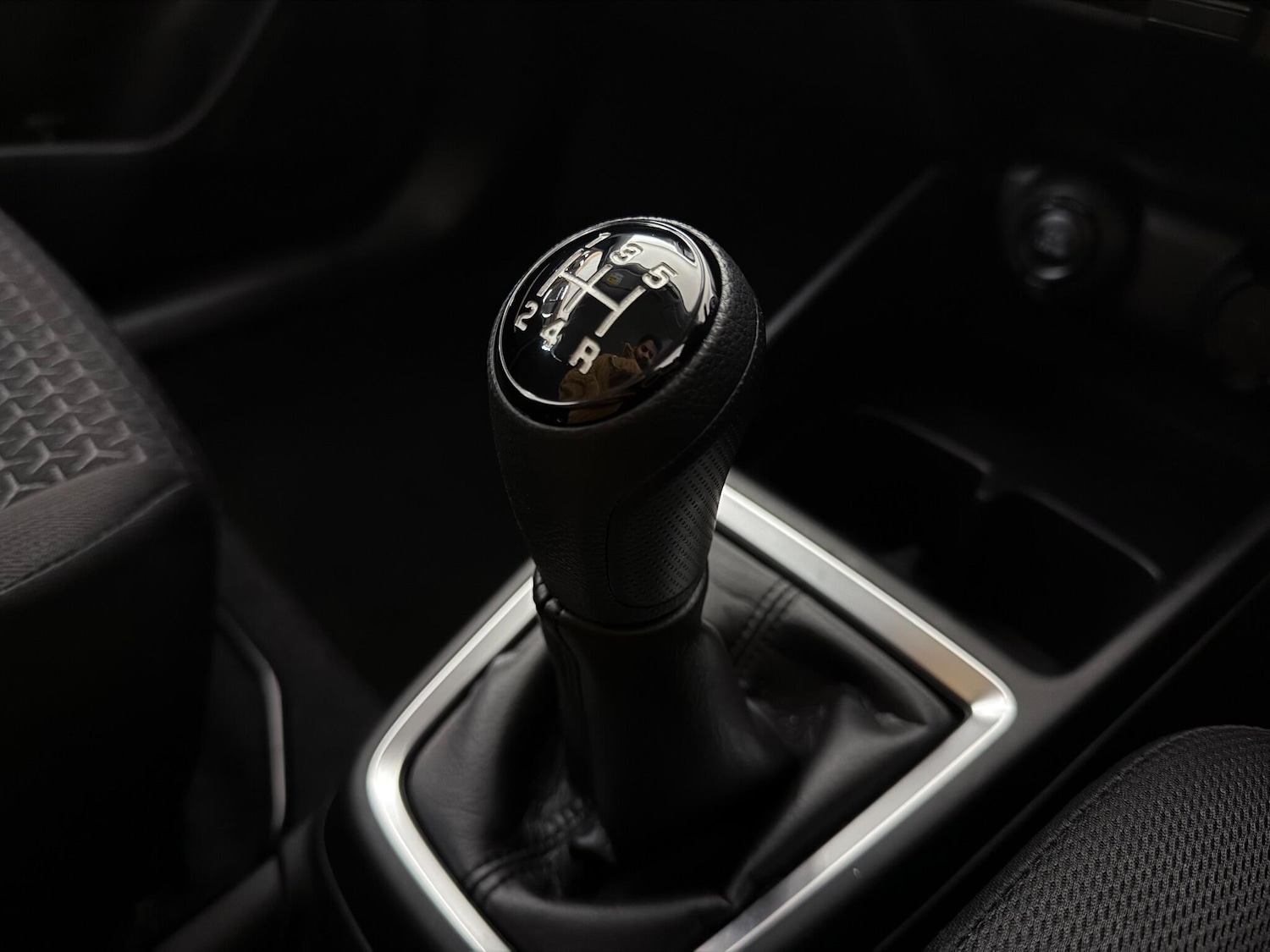 Used Suzuki Swift 2023 for sale - 76467396: Photo 37