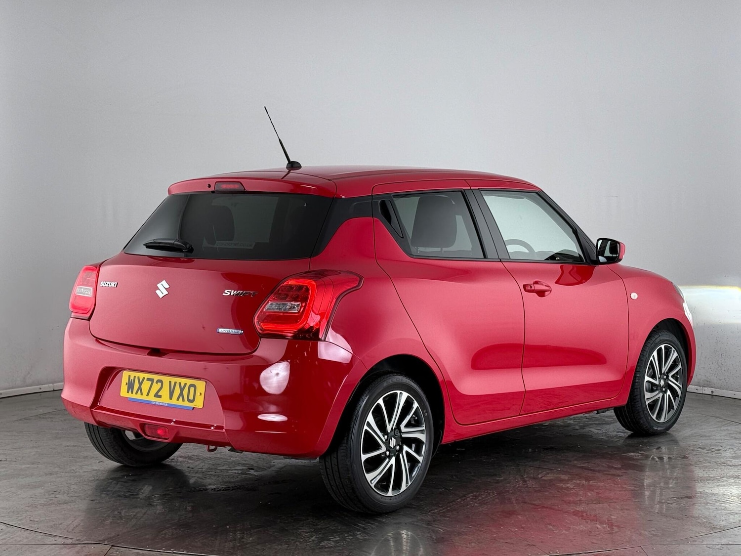 Used Suzuki Swift 2023 for sale - 76467396: Photo 5