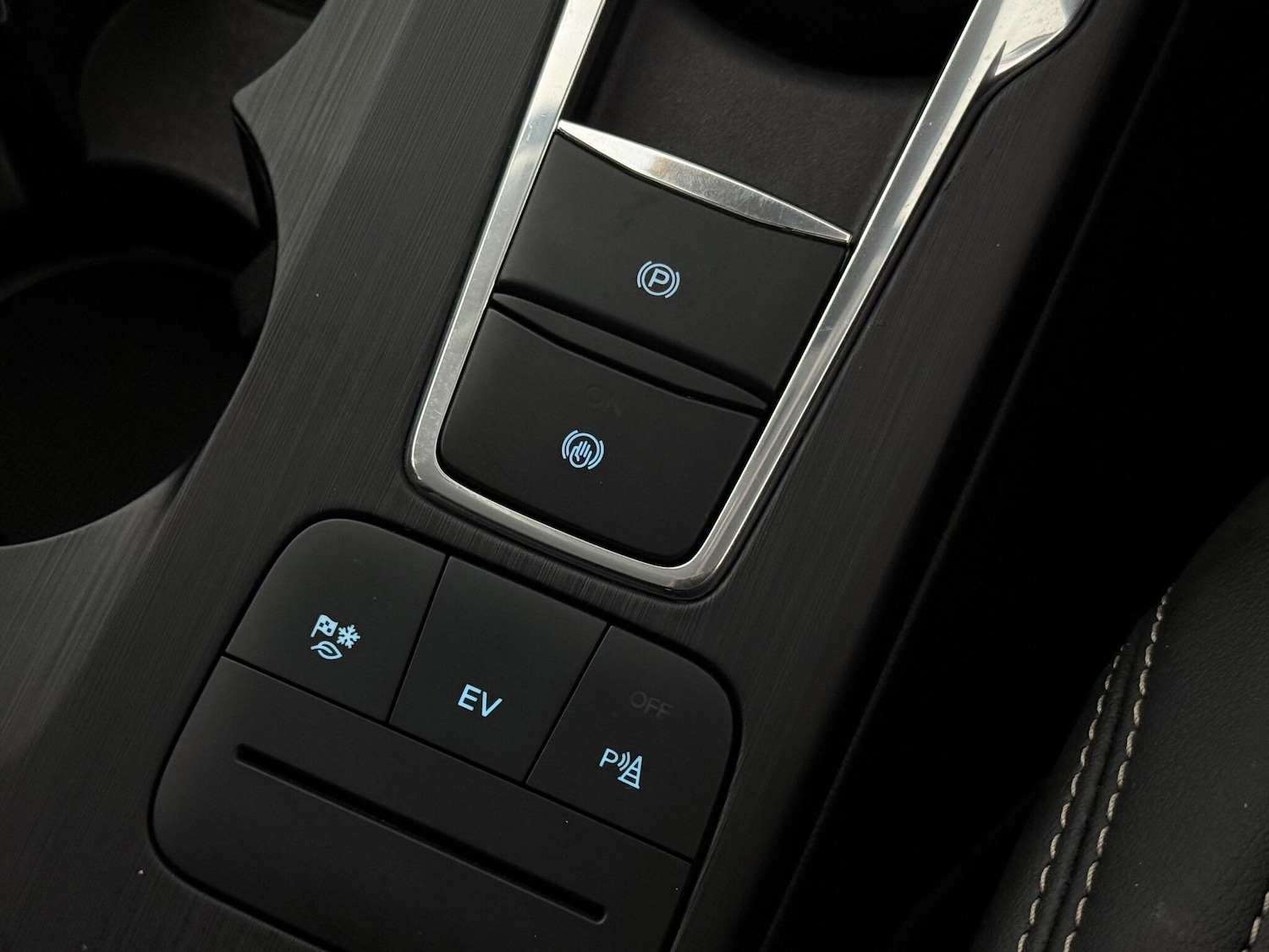 Used Ford Kuga 2021 for sale - 76498916: Photo 42