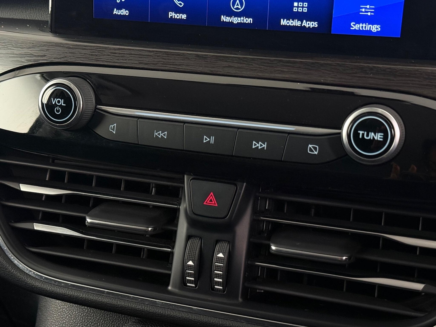 Used Ford Kuga 2021 for sale - 76498916: Photo 47