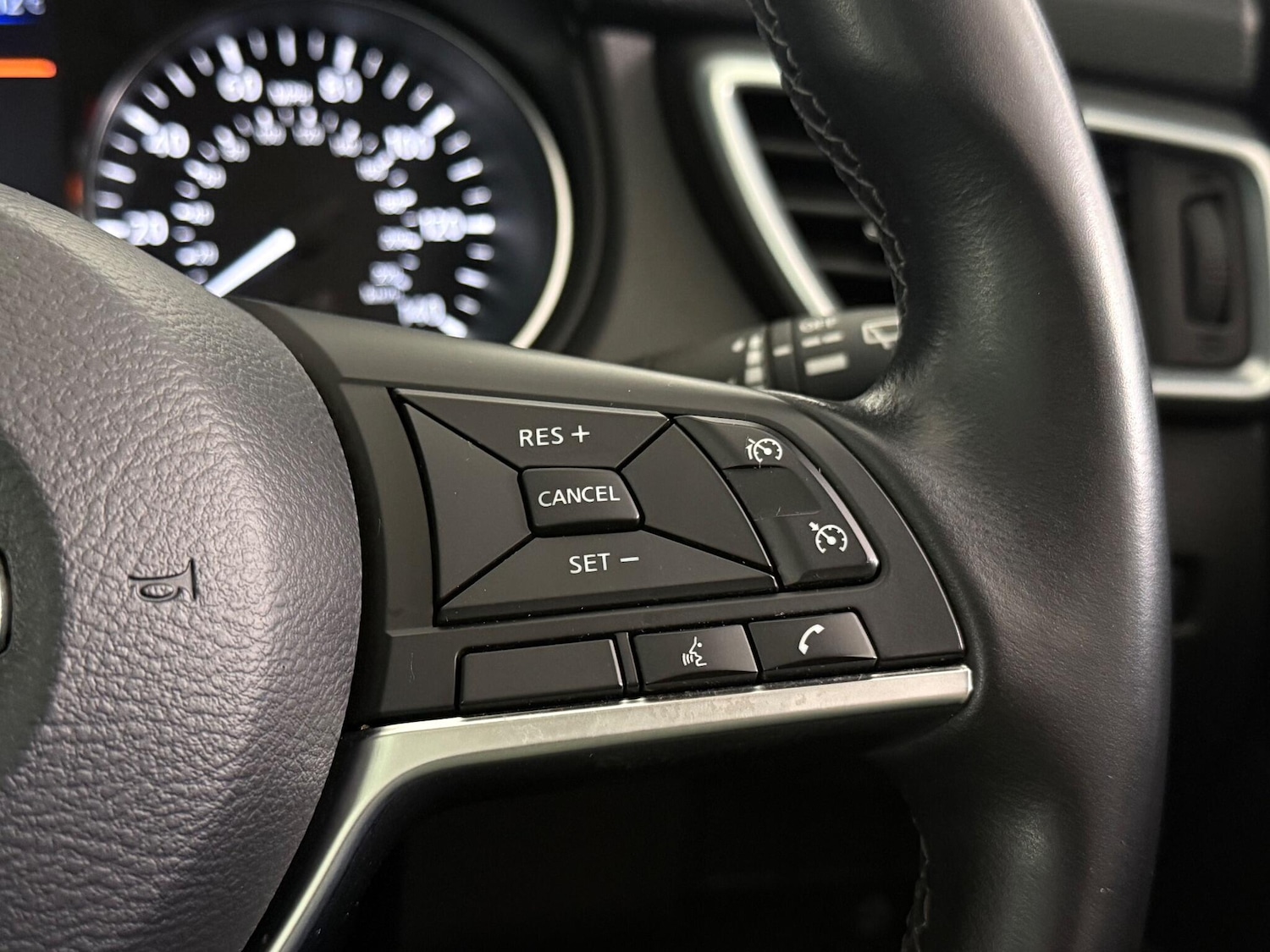 Used Nissan Qashqai 2021 for sale - 77243451: Photo 24