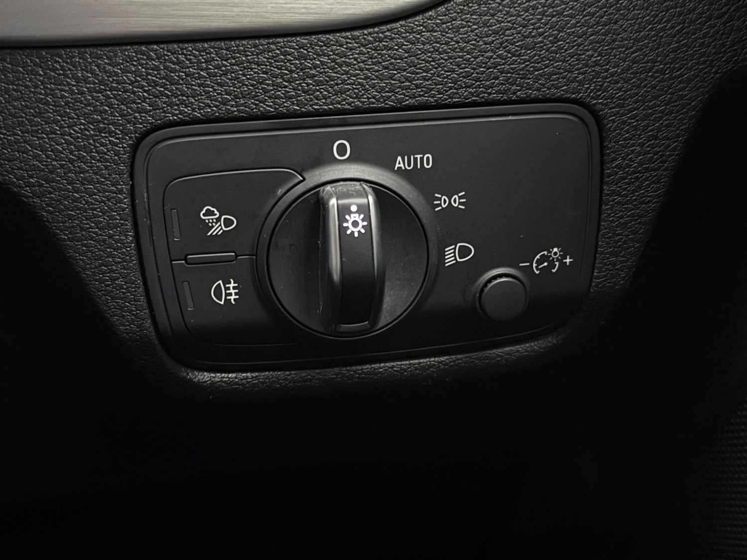 Used Audi Q2 2021 for sale - 77243727: Photo 30