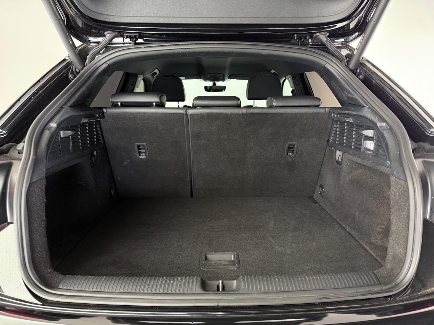 Used Audi Q2 2021 for sale - 77243727: Photo 8