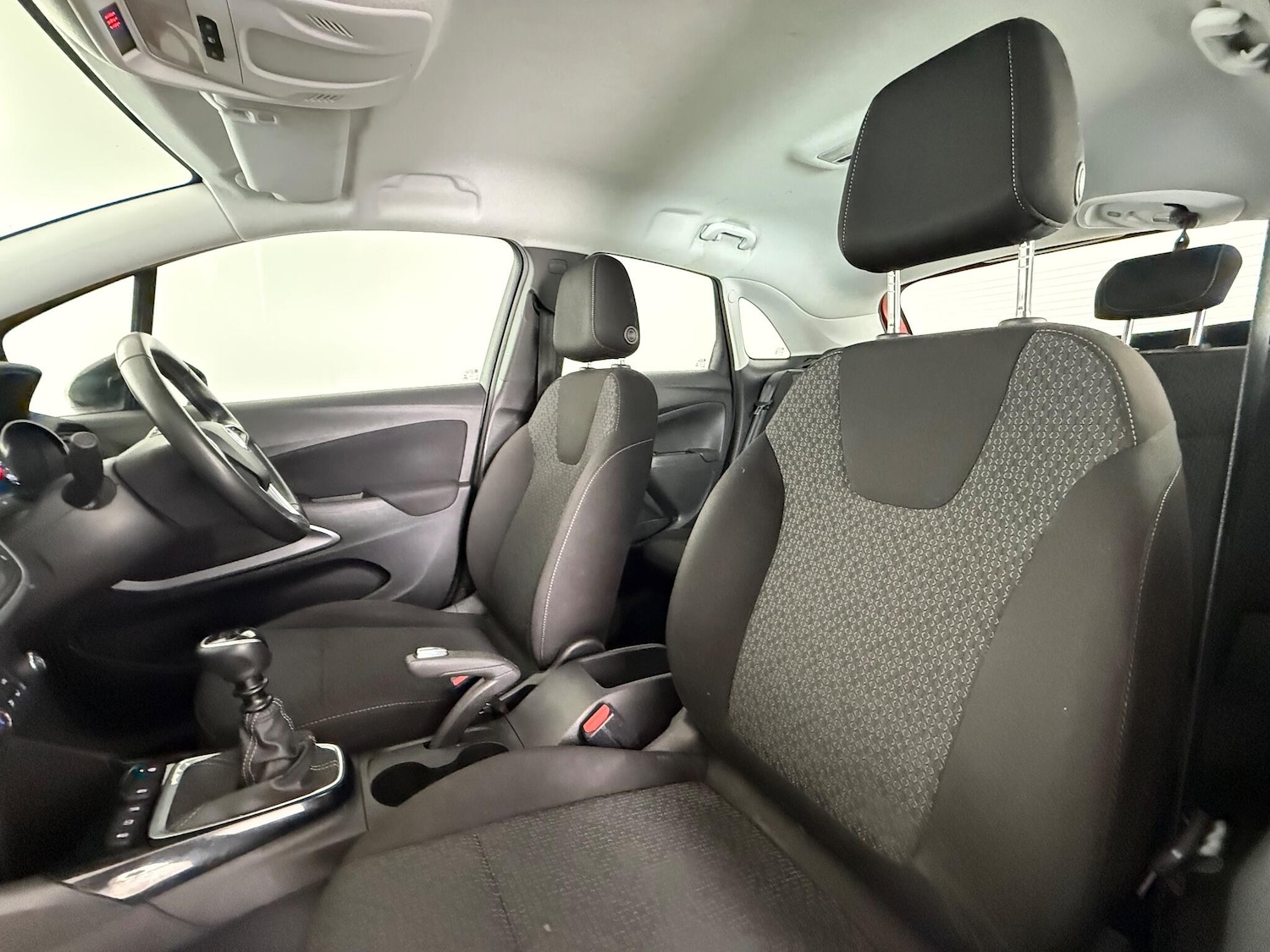 Used Vauxhall Crossland 2021 for sale - 77259636: Photo 10