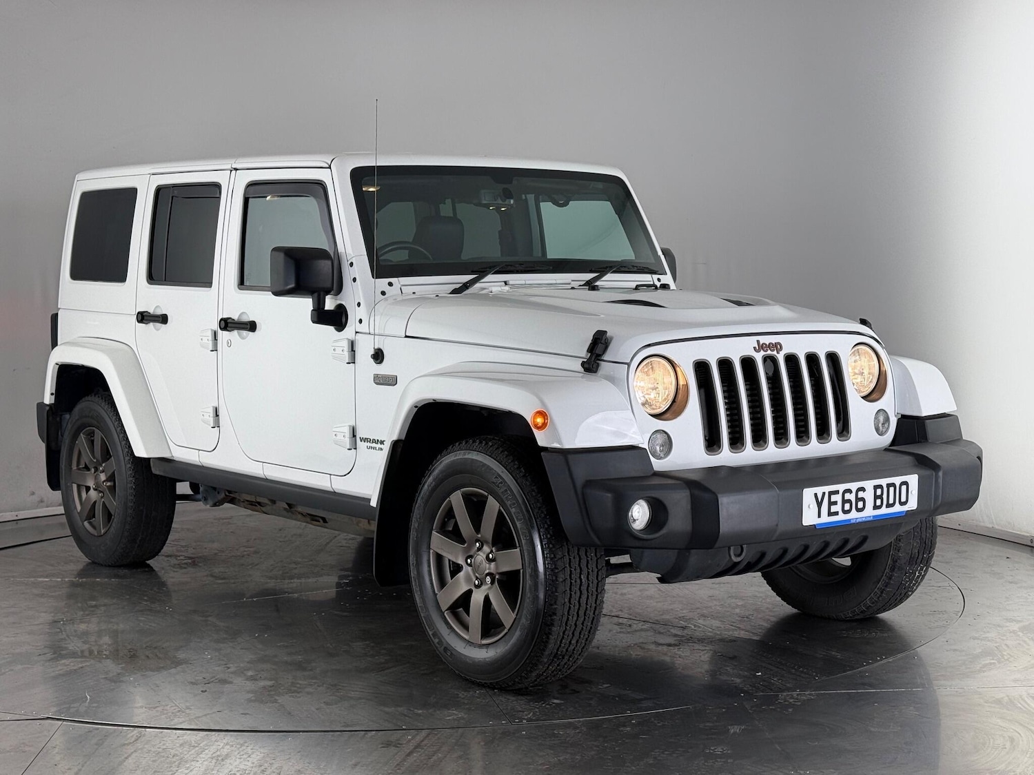 Used Jeep Wrangler 2016 for sale - 76466731: Photo 1