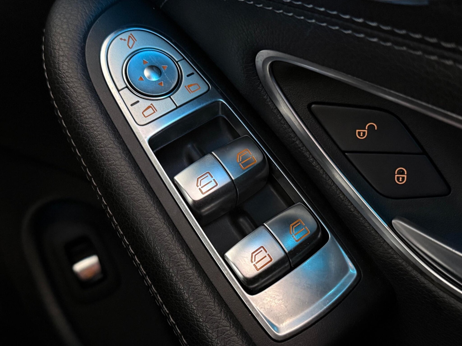 Used Mercedes-Benz C Class 2018 for sale - 77246113: Photo 30