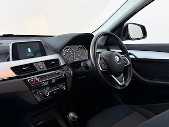 Used BMW X1 2018 for sale - 79330996: Photo