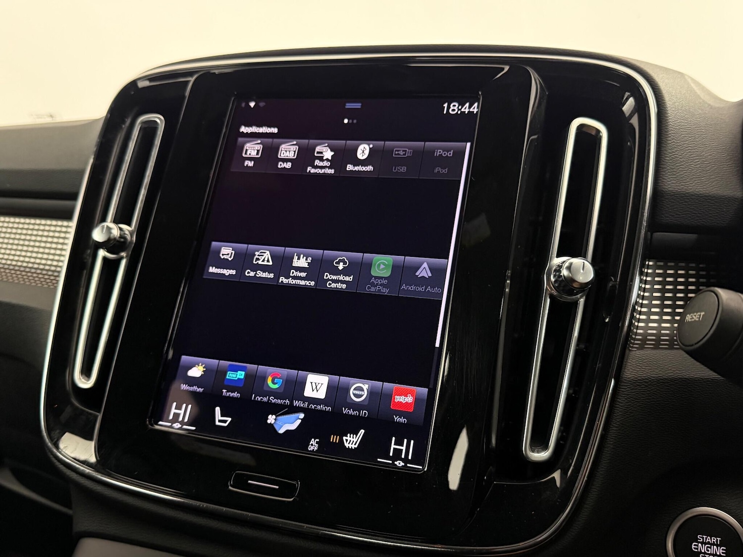 Used Volvo XC40 2022 for sale - 77260071: Photo 29