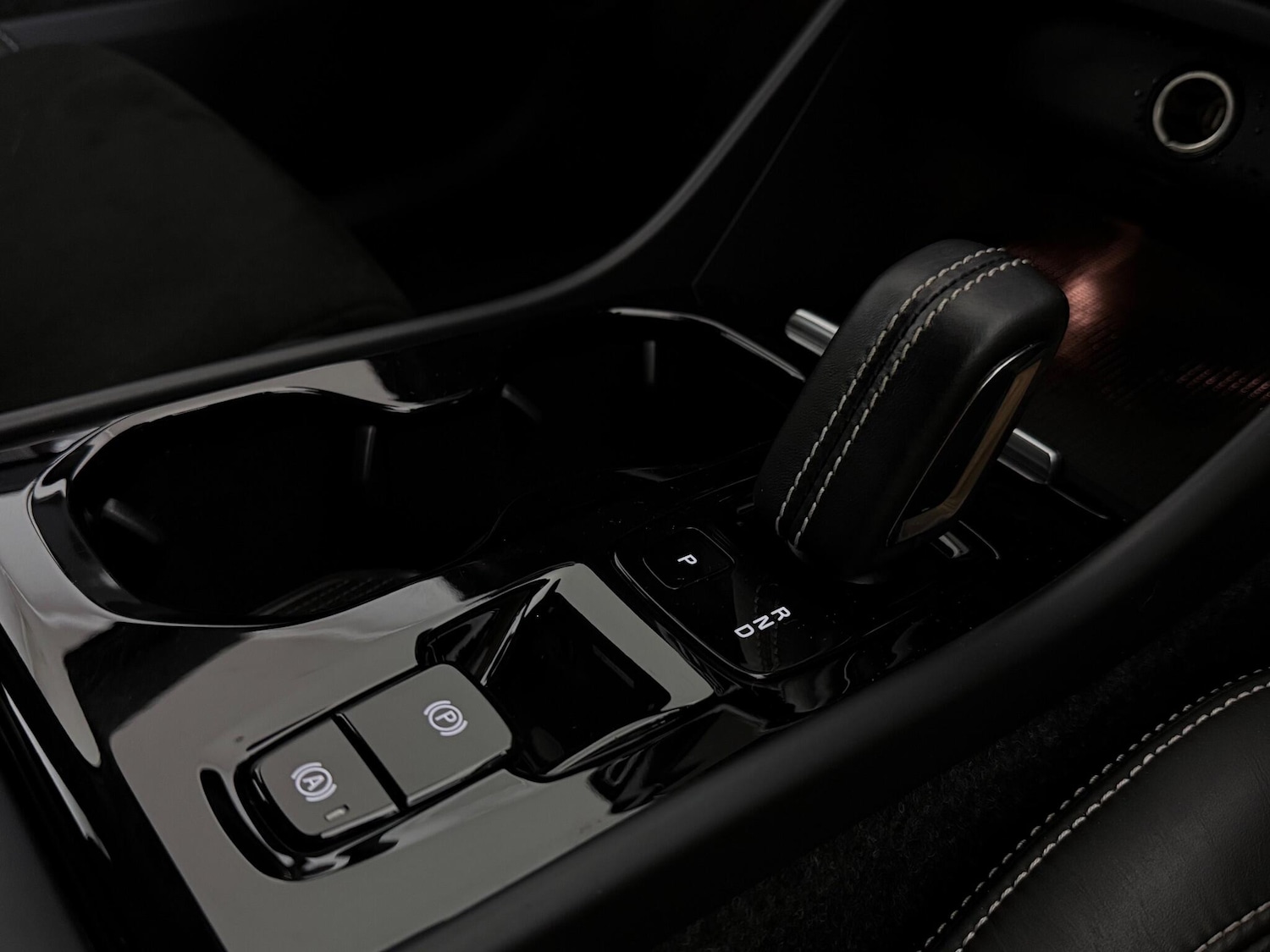 Used Volvo XC40 2022 for sale - 77260071: Photo 32