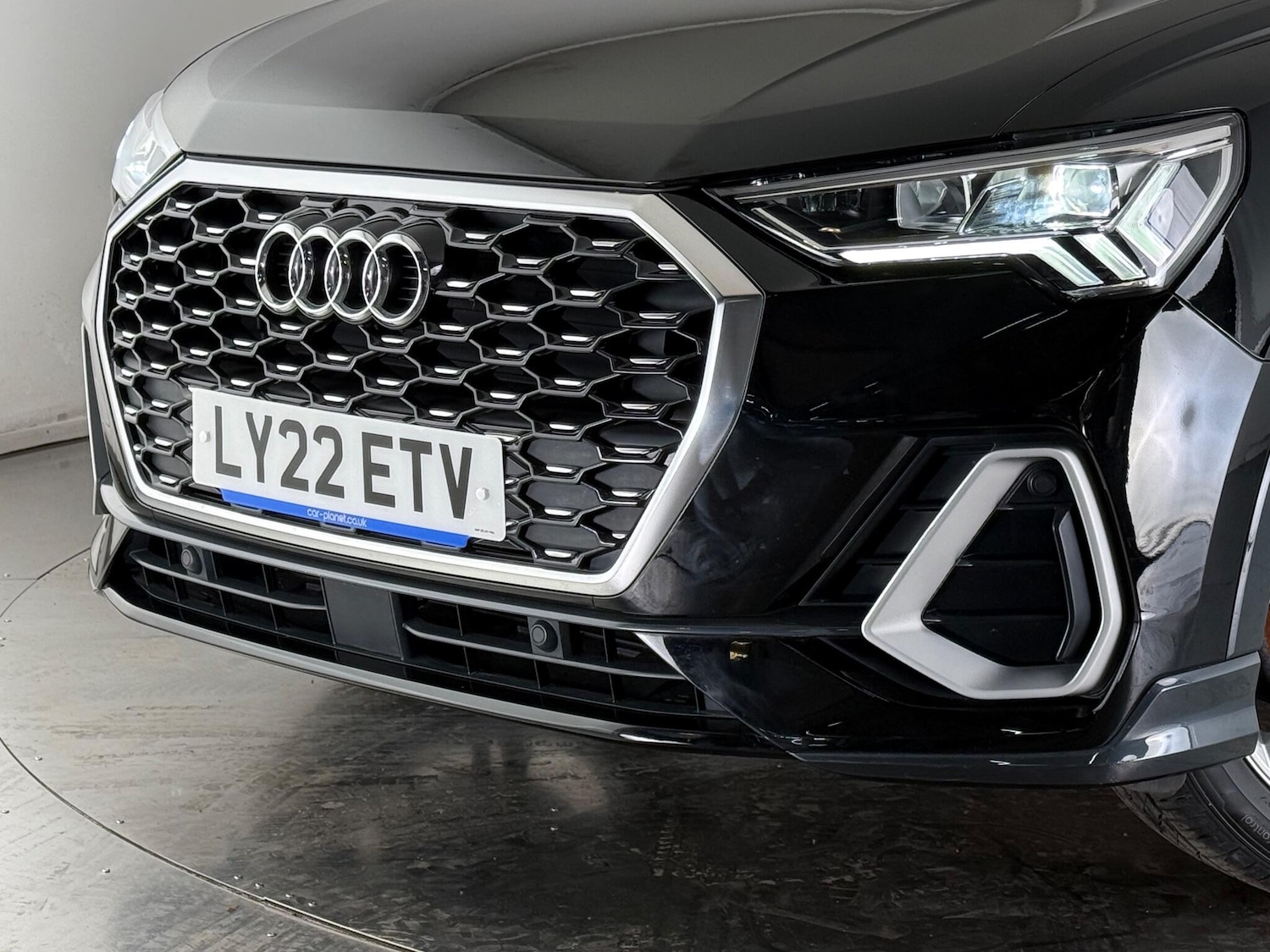 Used Audi Q3 2022 for sale - 76467356: Photo 45