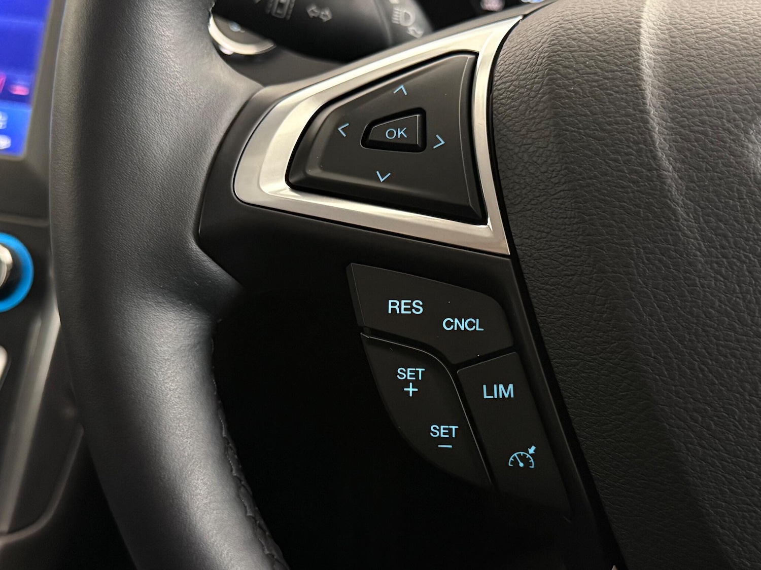 Used Ford Mondeo 2020 for sale - 76467315: Photo 24