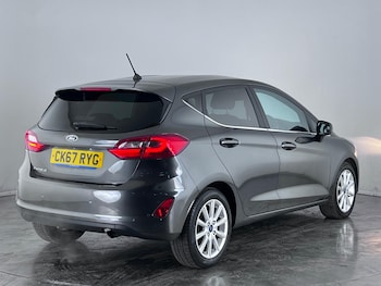 Used Ford Fiesta 2018 for sale - 76926228: Photo