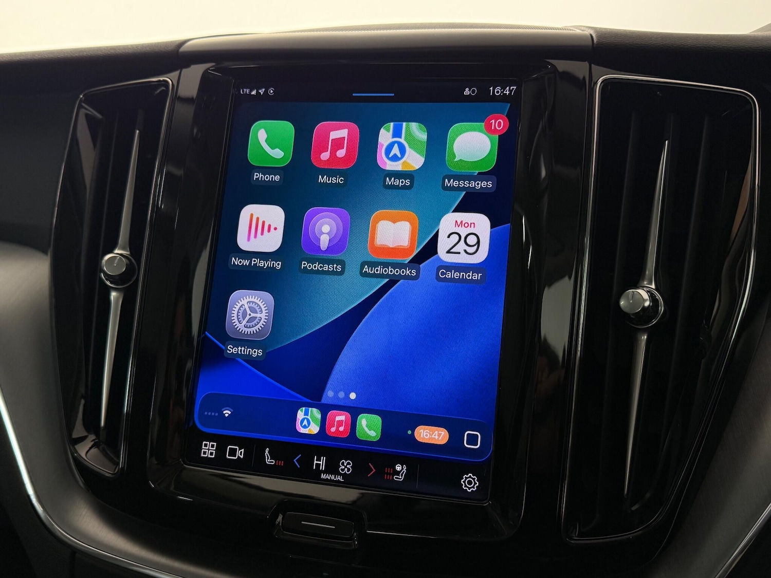 Used Volvo XC60 2022 for sale - 77246850: Photo 31