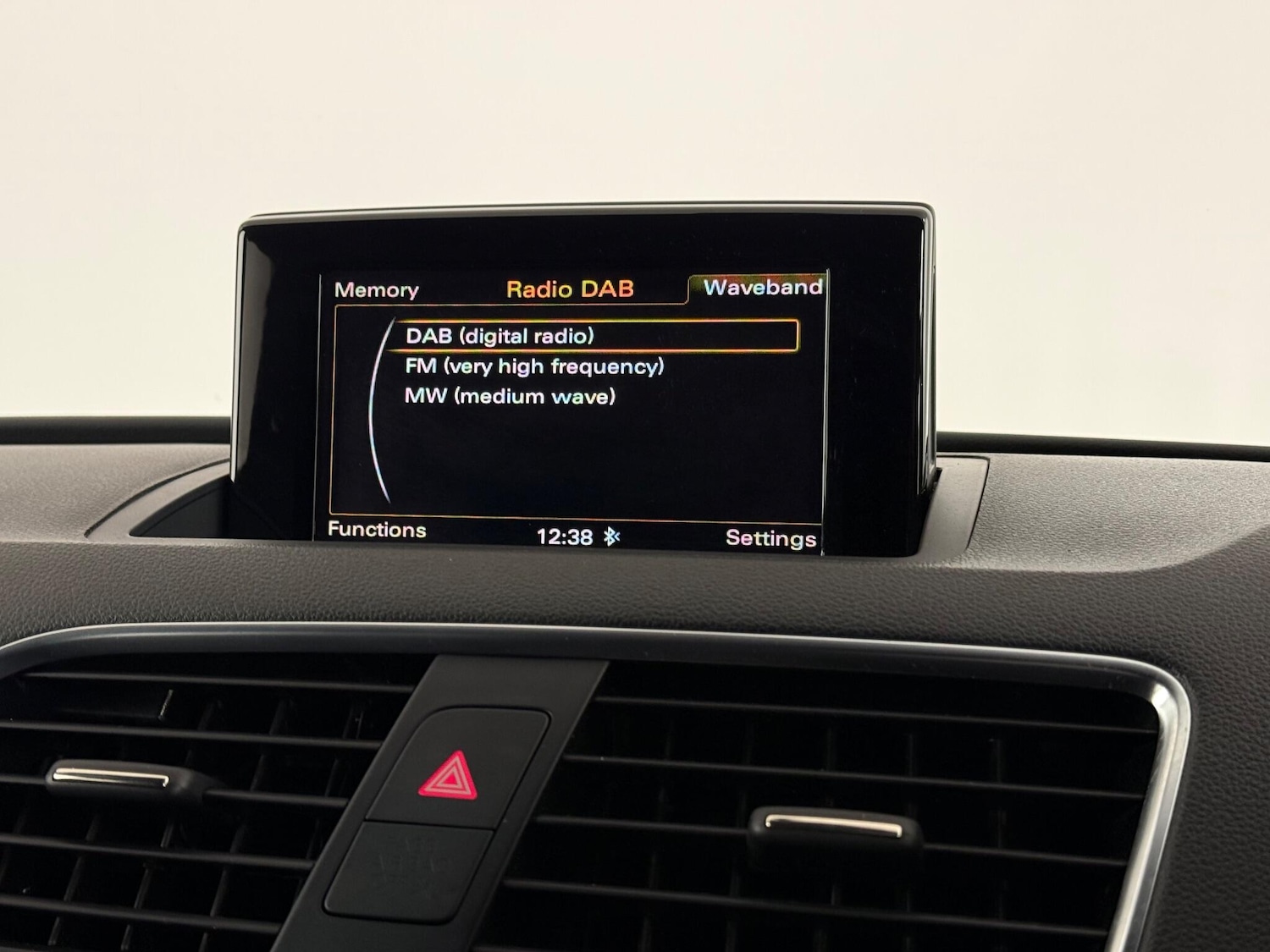 Used Audi Q3 2016 for sale - 77247067: Photo 28