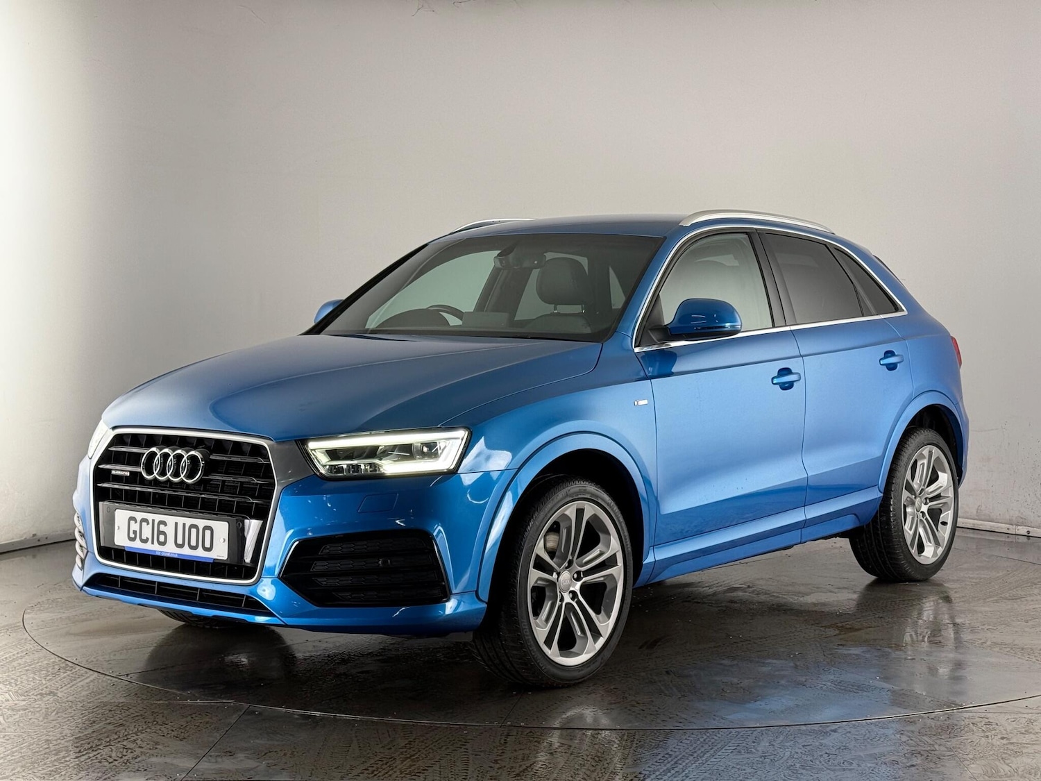Used Audi Q3 2016 for sale - 77247067: Photo 3