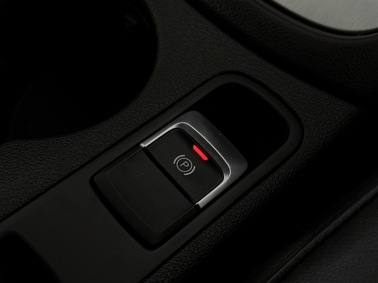 Used Audi Q3 2016 for sale - 77247067: Photo 33