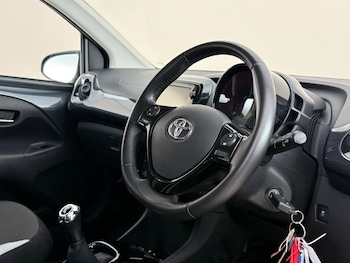 Used Toyota AYGO 2017 for sale - 78832239: Photo