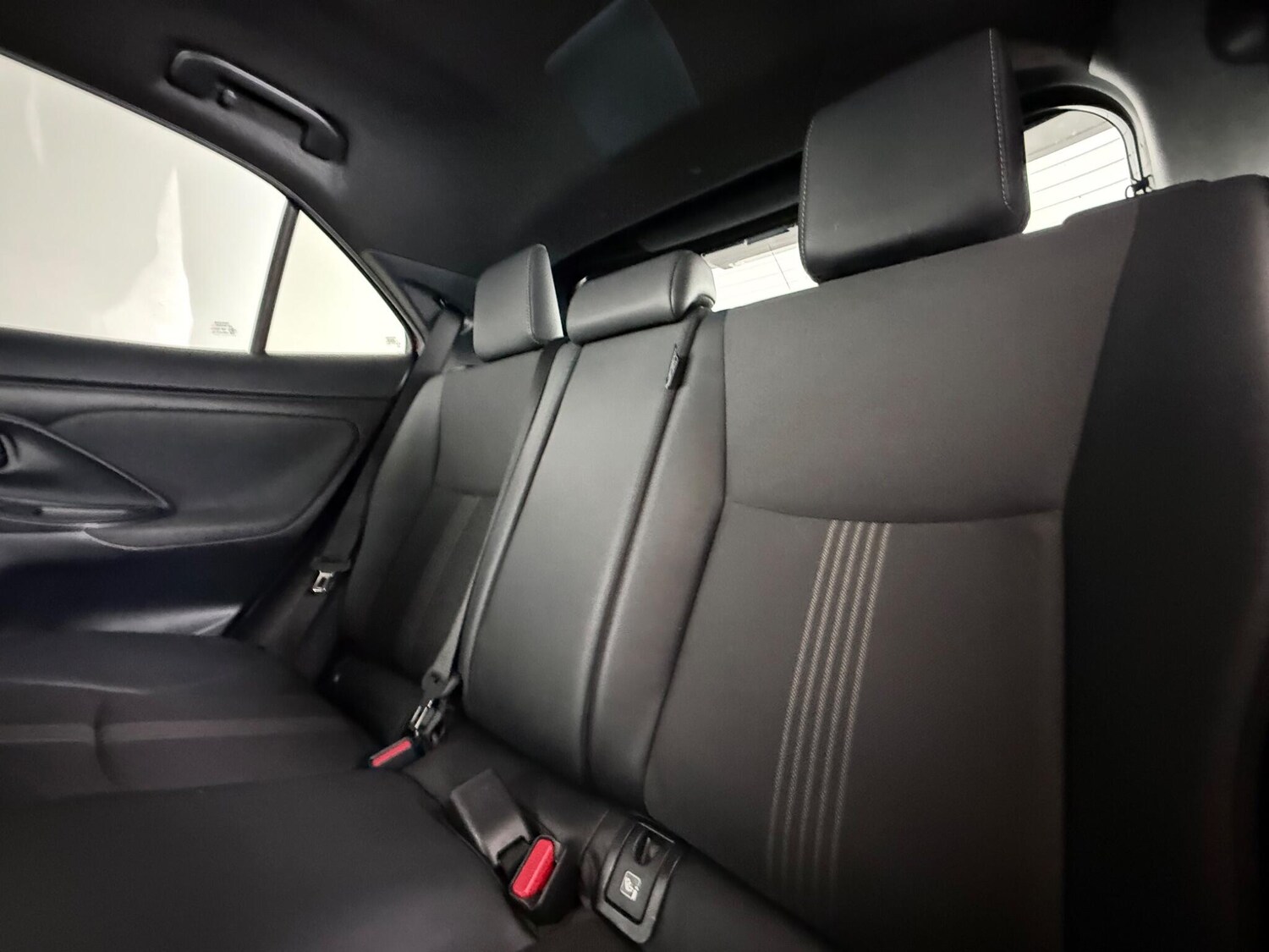 Used Toyota Yaris Cross 2022 for sale - 77359353: Photo 13