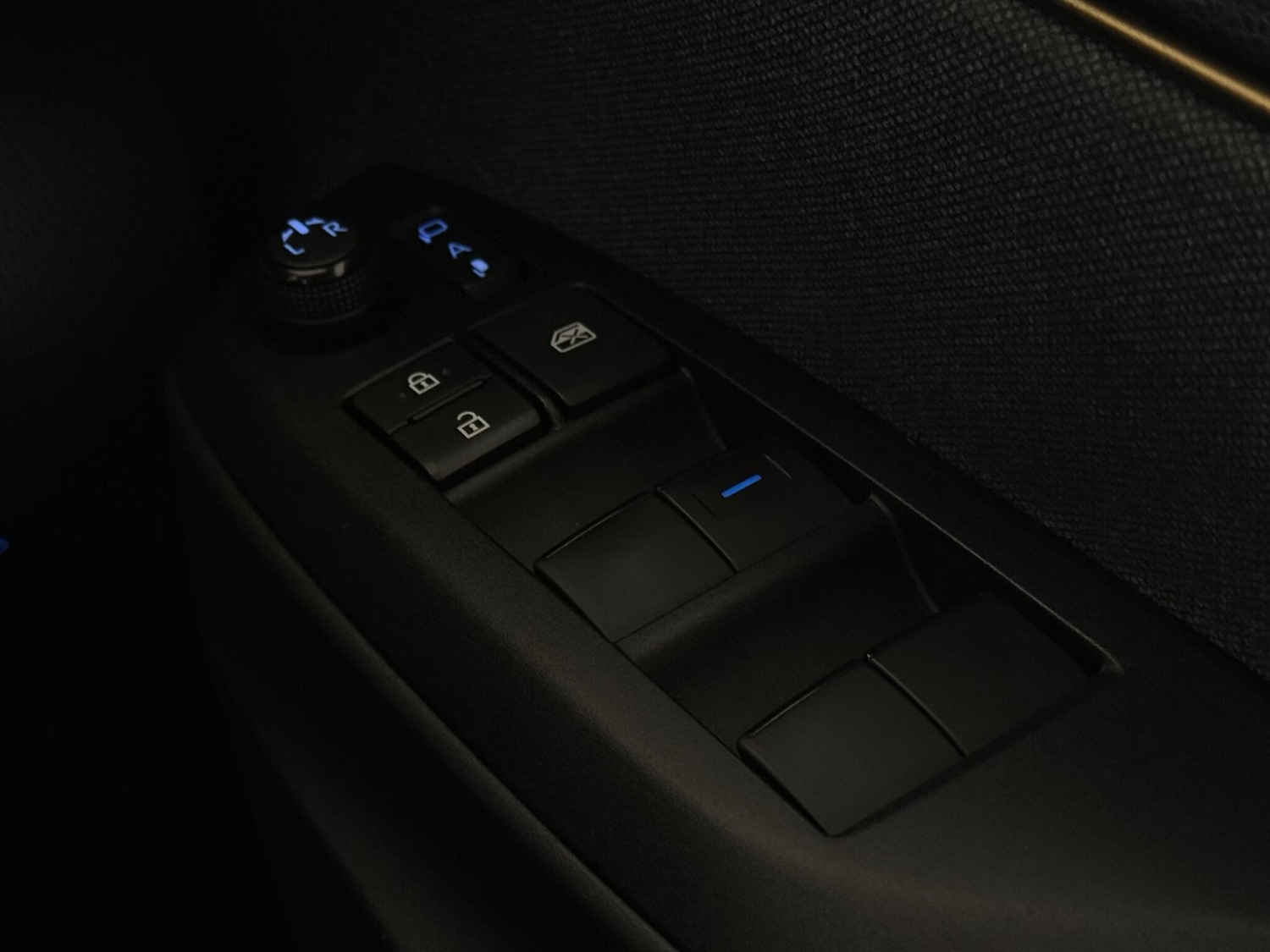 Used Toyota Yaris Cross 2022 for sale - 77359353: Photo 21