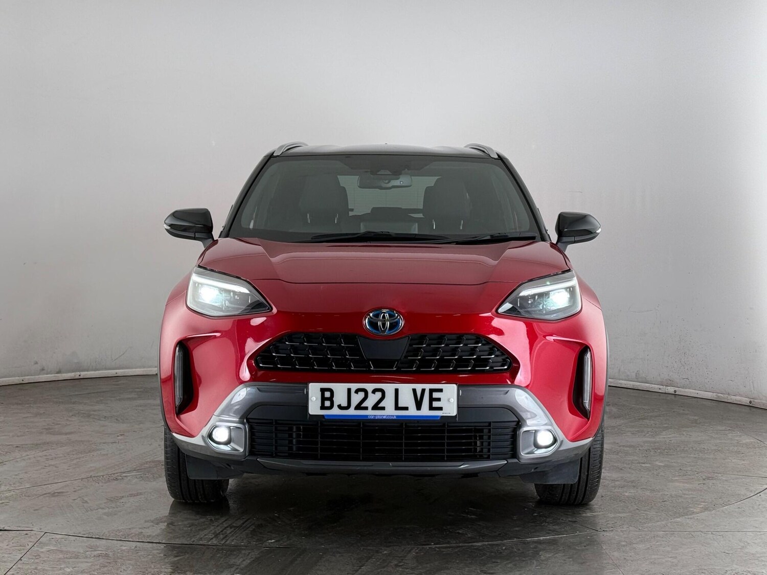 Used Toyota Yaris Cross 2022 for sale - 77359353: Photo 4