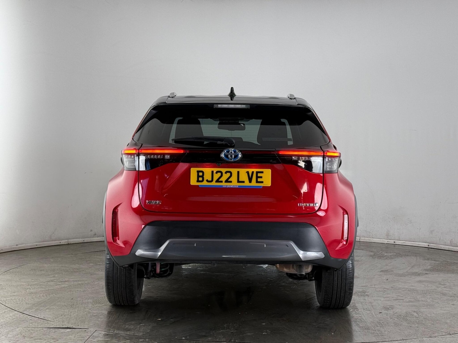 Used Toyota Yaris Cross 2022 for sale - 77359353: Photo 6