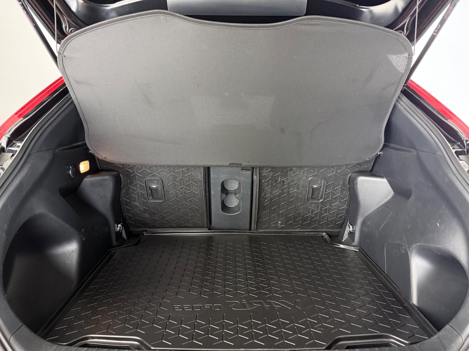 Used Toyota Yaris Cross 2022 for sale - 77359353: Photo 7