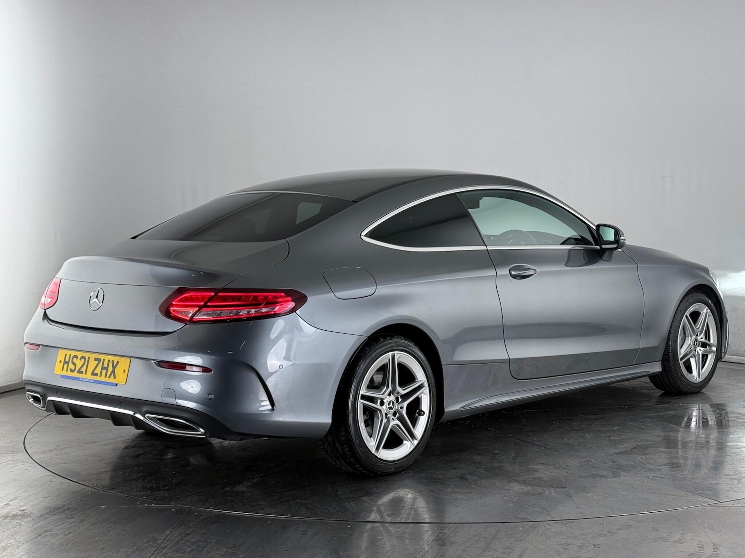 Used Mercedes-Benz C Class 2021 for sale - 76466886: Photo 4