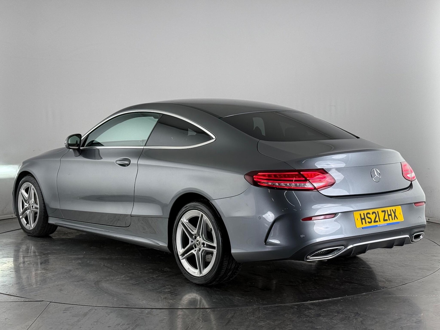 Used Mercedes-Benz C Class 2021 for sale - 76466886: Photo 5