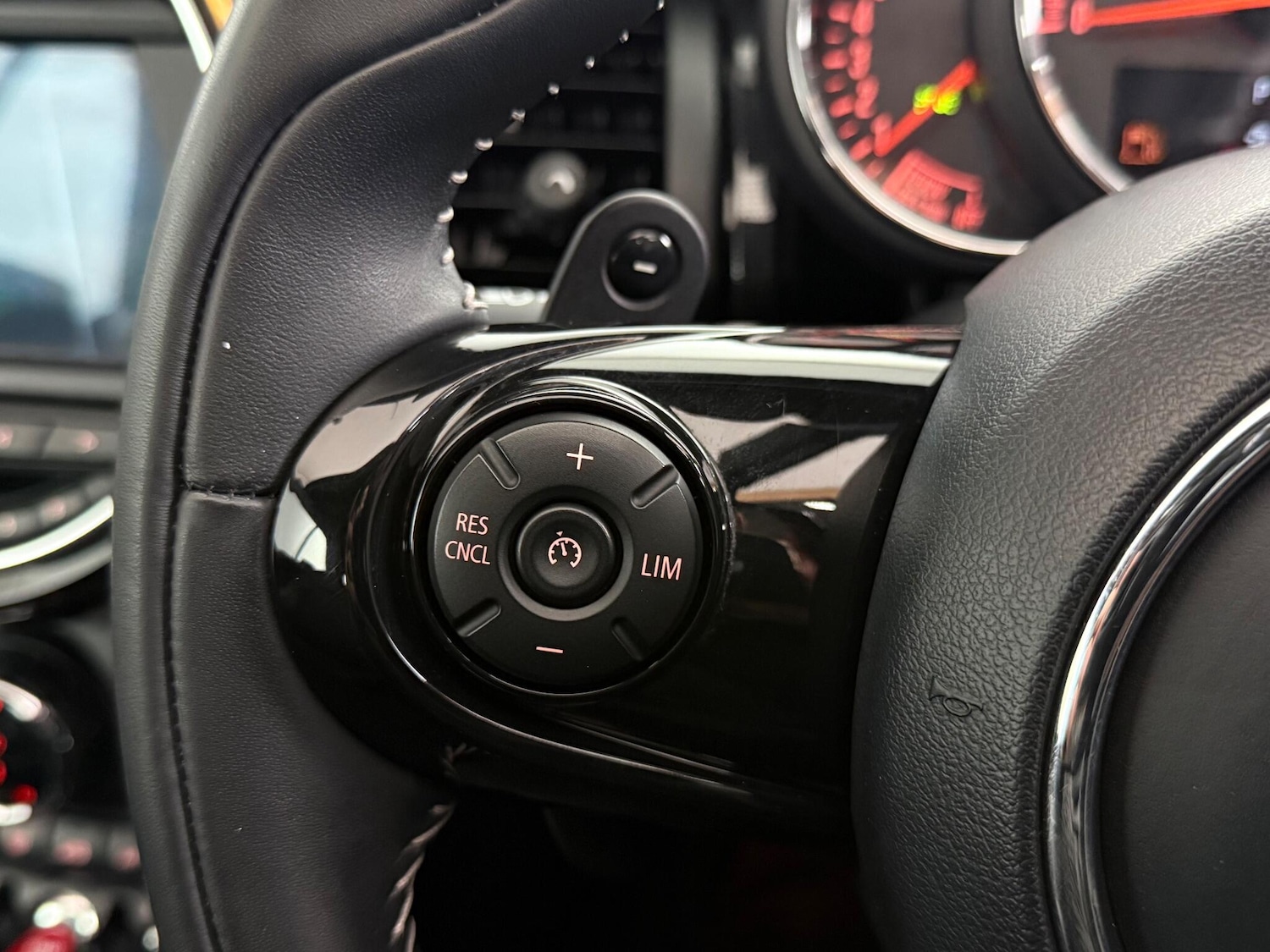 Used MINI Convertible 2020 for sale - 77182391: Photo 21