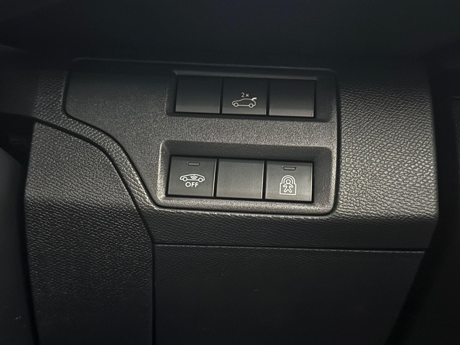 Used Peugeot 5008 2020 for sale - 77246989: Photo 32